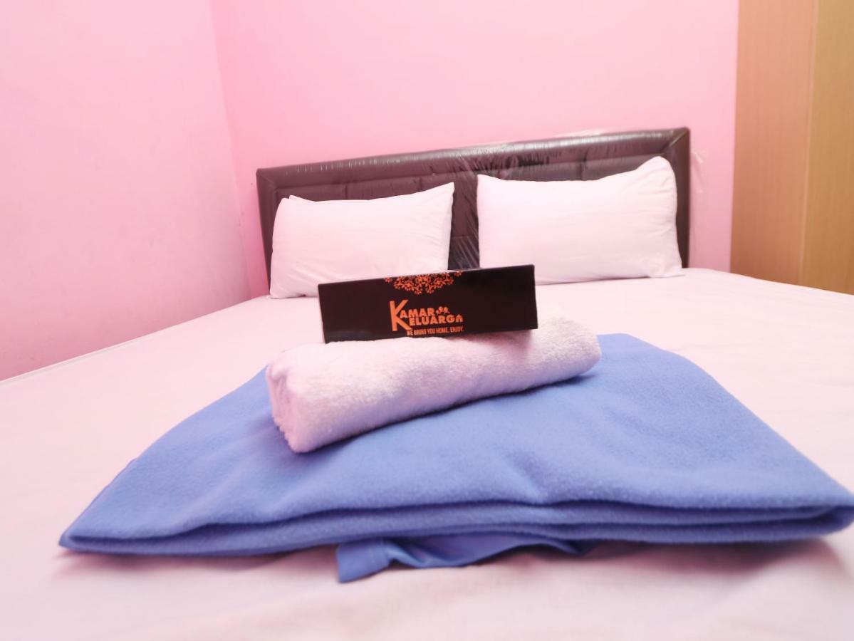 Kamar Keluarga Mangga Besar Hotel Jakarta Exterior photo
